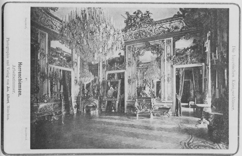 Bayerische Königsschlösser, Herrenchiemsee - Arbeitszimmer. by Joseph Albert. 1885–1887. Motifs recorded: chandelier, room, photograph, mirror, herrenchiemsee, painting, interior, saal.