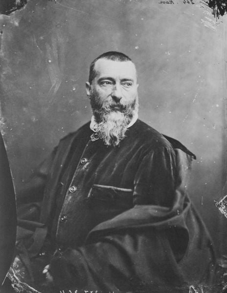 Alphonse Karr (1808-1890). by Gaspard-Félix Tournachon. 1857–1859. Motifs recorded: bart, mann, knöpfe, mantel, foto, jacke, portrait, fotografie.