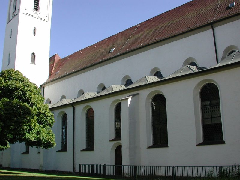 Bad Schussenried, St. Magnus und Maria. 1700–1800. Motifs recorded: kirche, dach, baum, fenster, turm, seitenschiff, weiss, rundbogen.