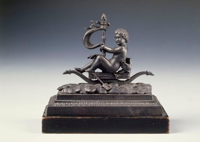 Amor schiffend (Briefbeschwerer). 1817–1827. Motifs recorded: nackt, pfeil, fackel, bronze, kind, junge, amor, knabe.