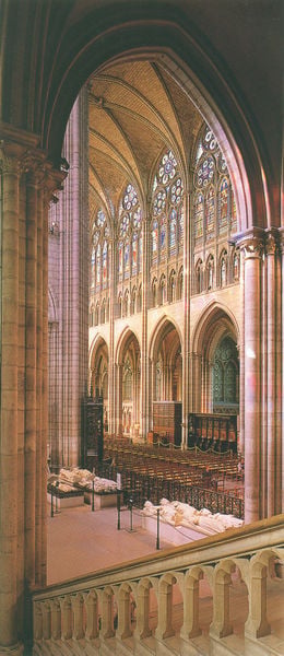Abteikirche in St. Denis. 1231–1282. Motifs recorded: fenster, treppe, kirche, gotik, geländer, spitzbogen, pfeiler, gewölbe.